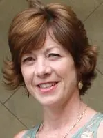 Nadine-Azlor.jpg