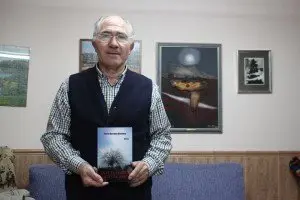 4-Mario-Mart&iacute;nez-presenta-su-libro-1152-300x200.jpg