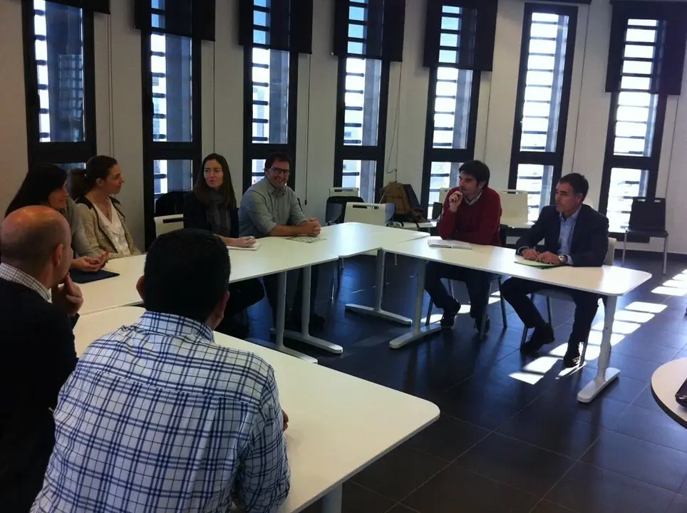 34-Reuni&oacute;n-Ayuntamiento-y-Orizont-1154.jpg
