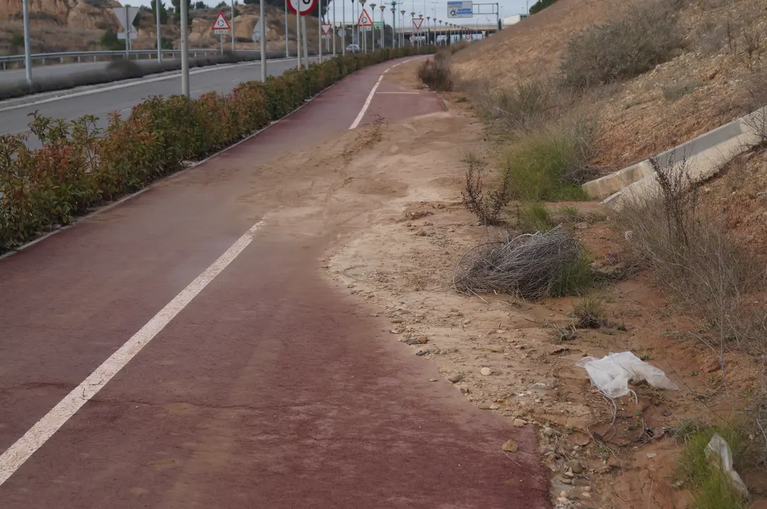3-Carril-bici-a-Las-Labradas-en-mal-estado-1156.jpg