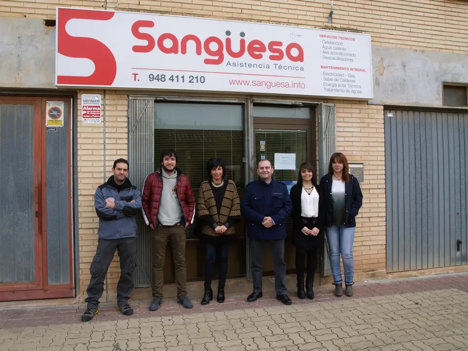 29-Direcci&oacute;n-y-responsables-de-departamentos-de-Asistencia-T&eacute;cnica-Sang&uuml;esa-1156.jpg