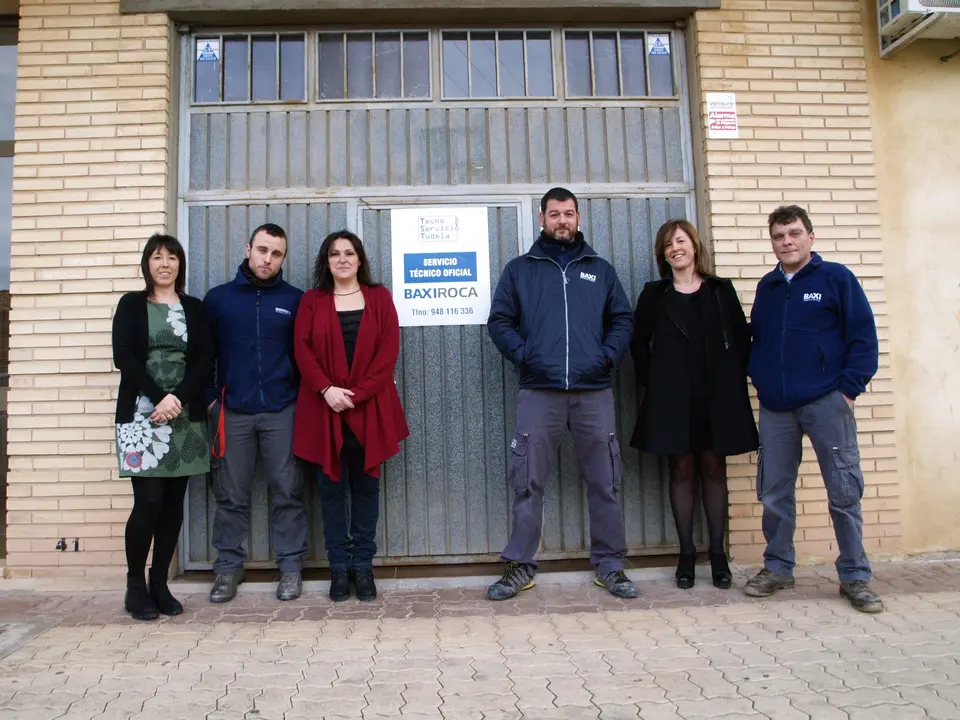 23-Direcci&oacute;n-y-personal-t&eacute;cnico-y-administrativo-de-Tecnoservicio-Tudela-1156.jpg