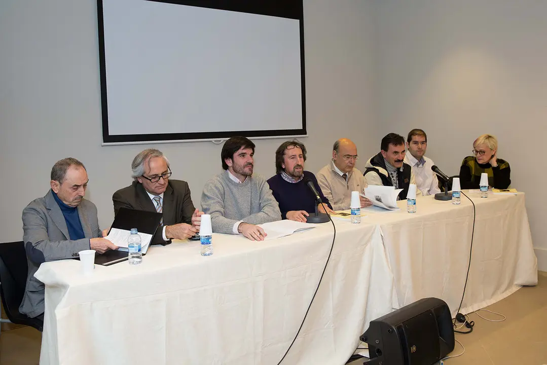 6-Presentaci&oacute;n-de-la-Revista-del-Centro-de-Estudios-Merindad-de-Tudela-1157.jpg