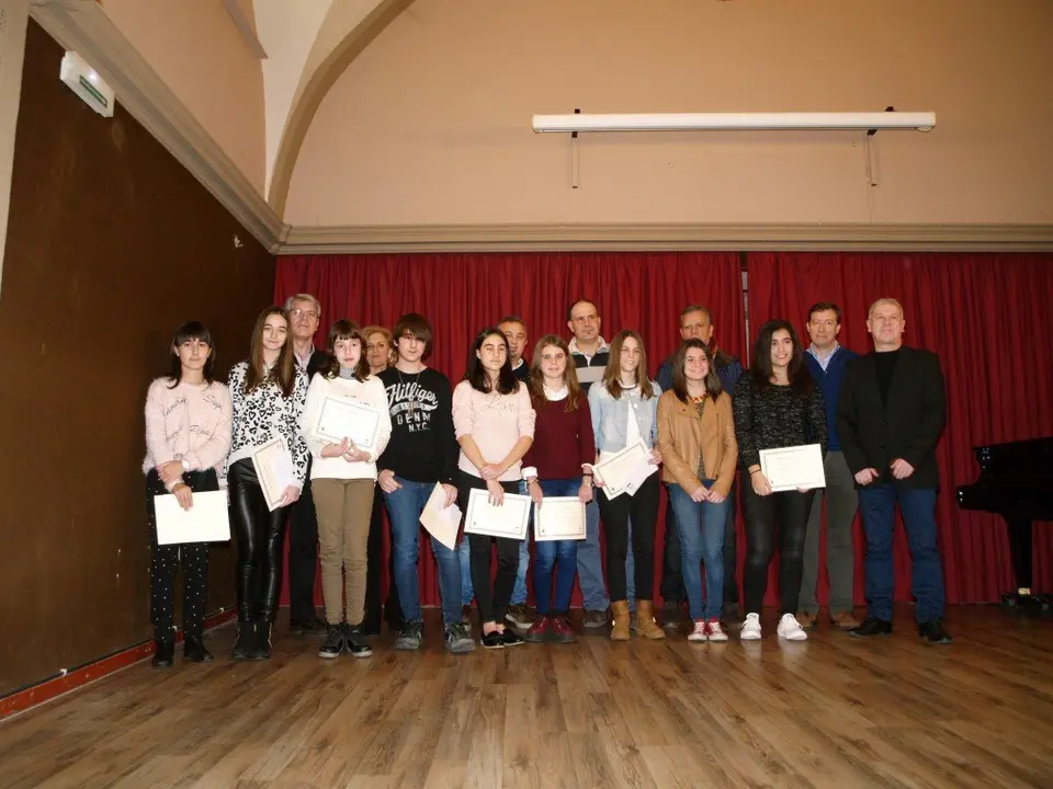 42-Semana-Literaria-entrega-de-premios-j&oacute;venes-1158-1024x768.jpg