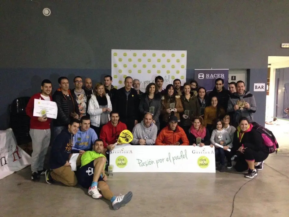 42-I-Campeonato-Click-P&aacute;del-Tudela-1158-1024x768.jpg
