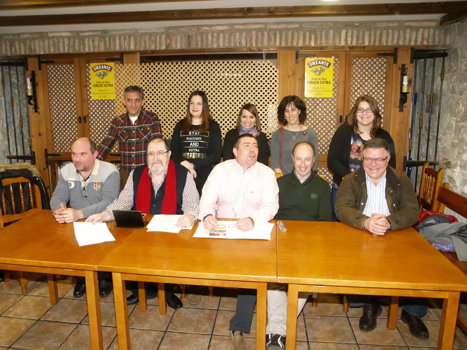 40-Presentaci&oacute;n-actividades-sociedades-1160.jpg