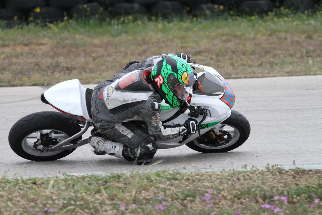 29-Mario-Mayor-joven-motorista-de-Fontellas-1165.jpg