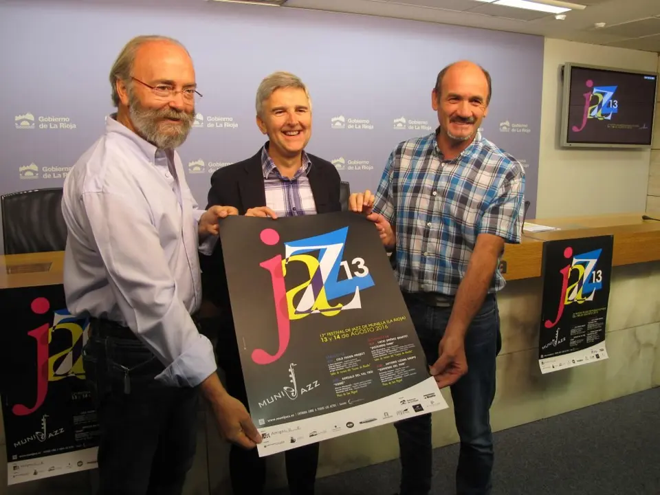 Presentación-MUNIJAZZ-Jesús-Montiel-y-Eduardo-Rodríguez-Osés-y-Claudio-García-Lasota-1024x768.jpg
