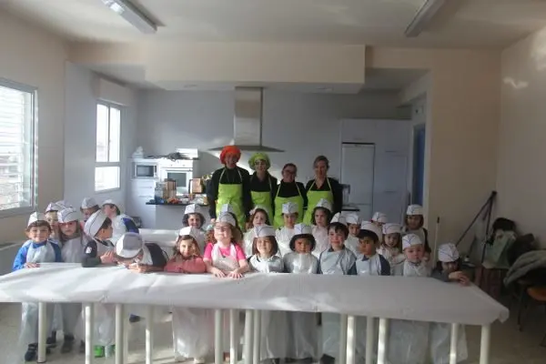 Taller-de-reposter&iacute;a.jpg