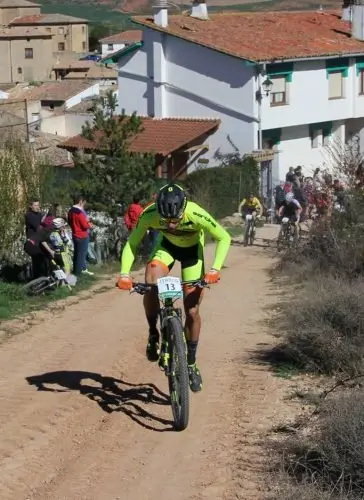 Salida-de-Carlos-Garc&iacute;a-en-Luquin.jpg