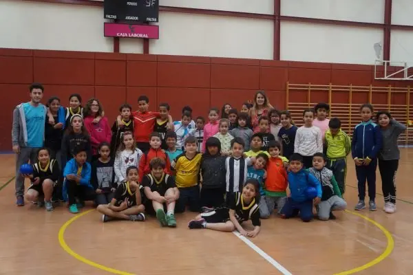 15-Jugando-al-Thokball-1191.jpg
