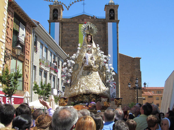 Fiestas-de-la-Virgen.jpg