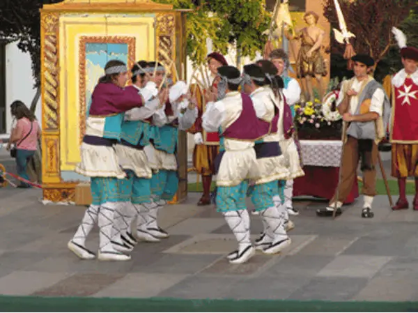 image001-10.jpg