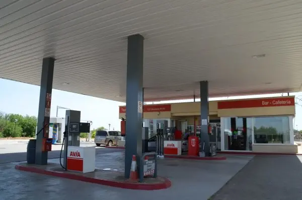18-Gasolinera-AVIA-Murchante-1195.jpg