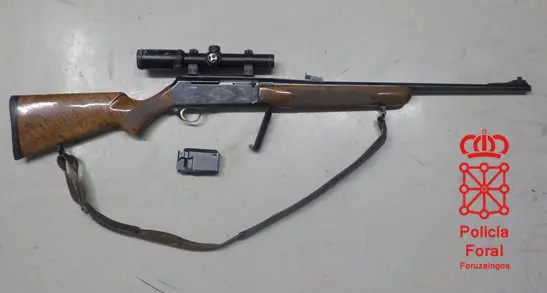 Rifleconmiratelesc&oacute;picaycargadorpara4cartuchos