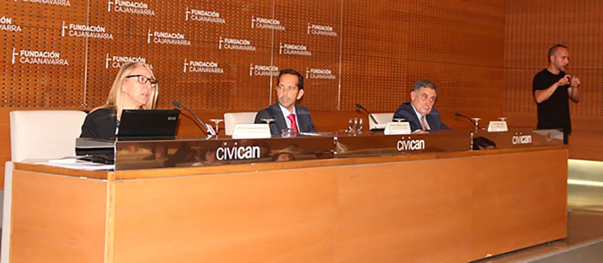 06-080617cocemfe