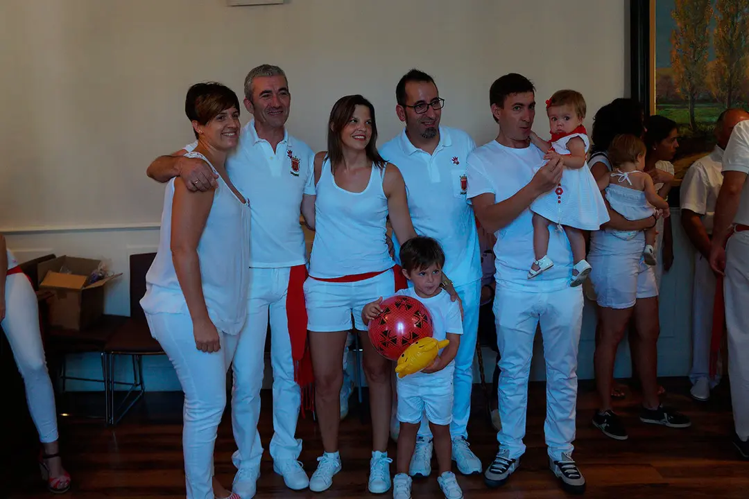 Imposici&oacute;n pa&ntilde;uelicos en Villafranca 3