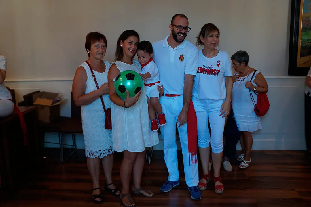 Imposici&oacute;n pa&ntilde;uelicos en Villafranca 12