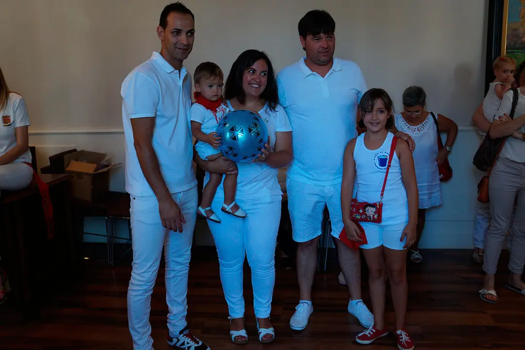 Imposici&oacute;n pa&ntilde;uelicos en Villafranca 14