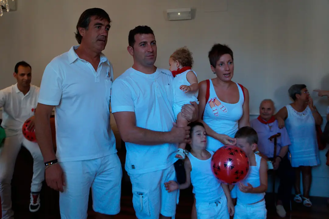 Imposici&oacute;n pa&ntilde;uelicos en Villafranca 16