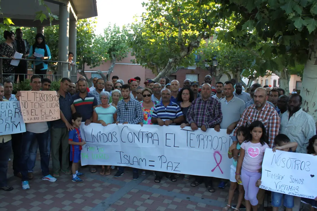 Concentraci&oacute;n colectivo musulm&aacute;n 005