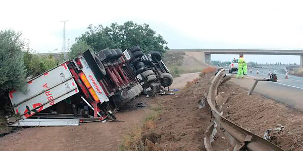camion1-U4023180369SH-U40665948738ObC-624x385@La-Rioja-LaRioja