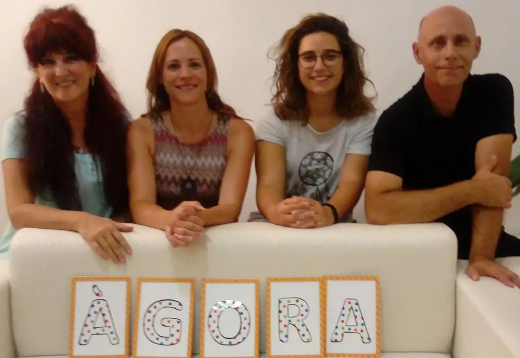 24 Equipo Zentro &Aacute;gora 1203
