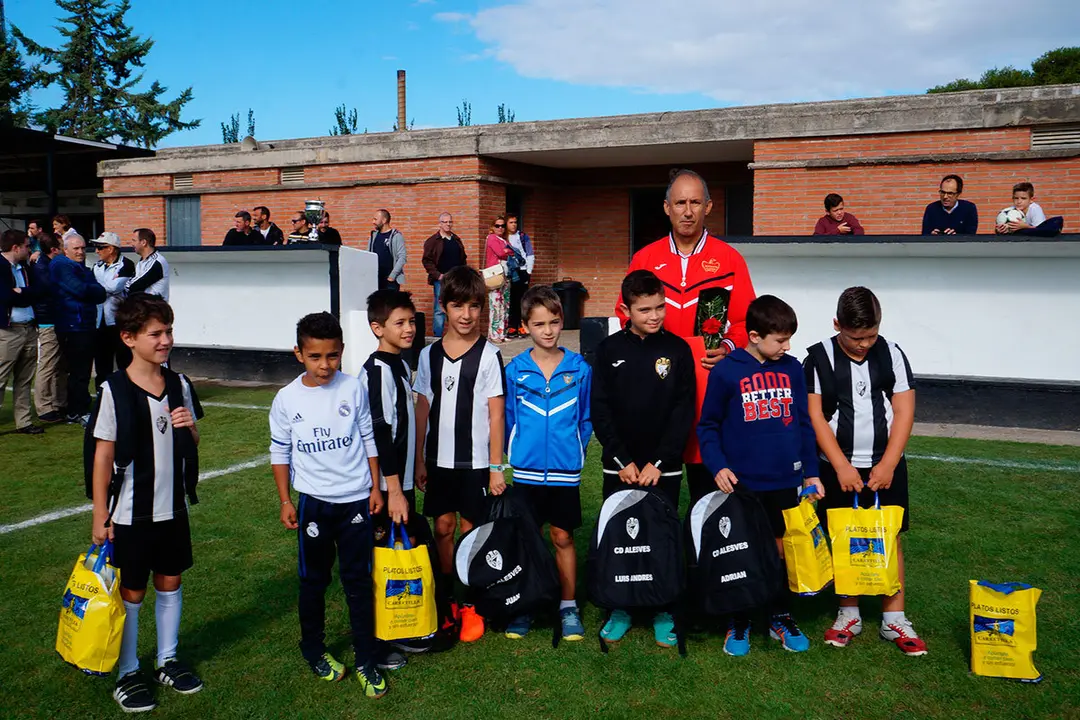 XI Memorial Hermanos Glar&iacute;a 4