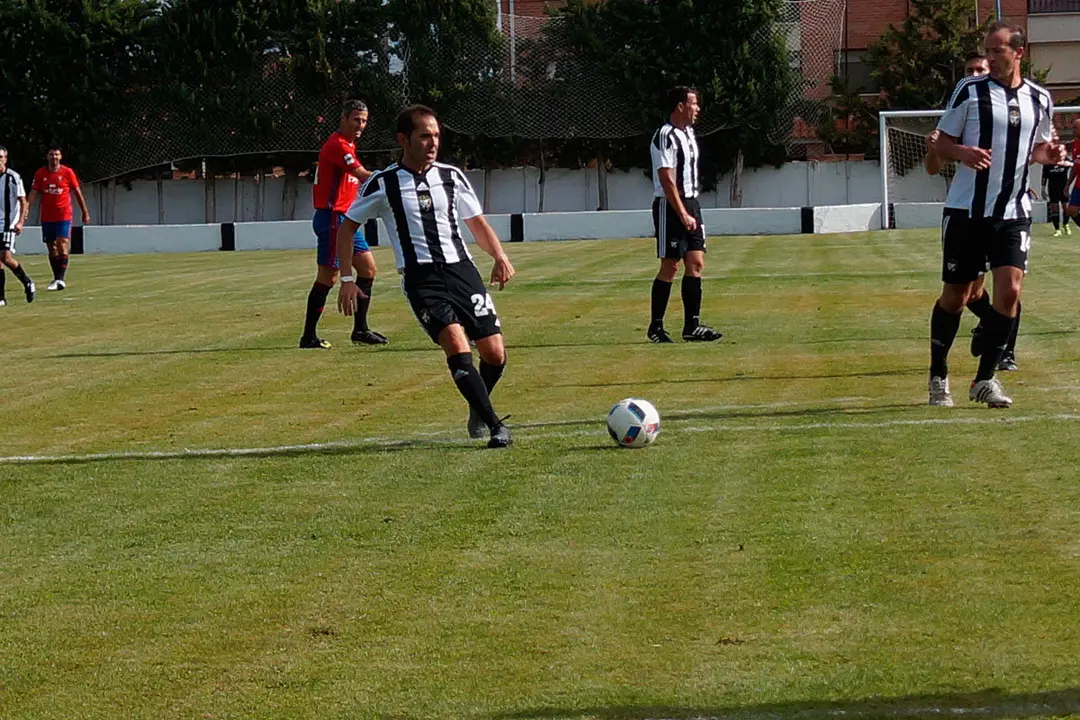 XI Memorial Hermanos Glar&iacute;a 8