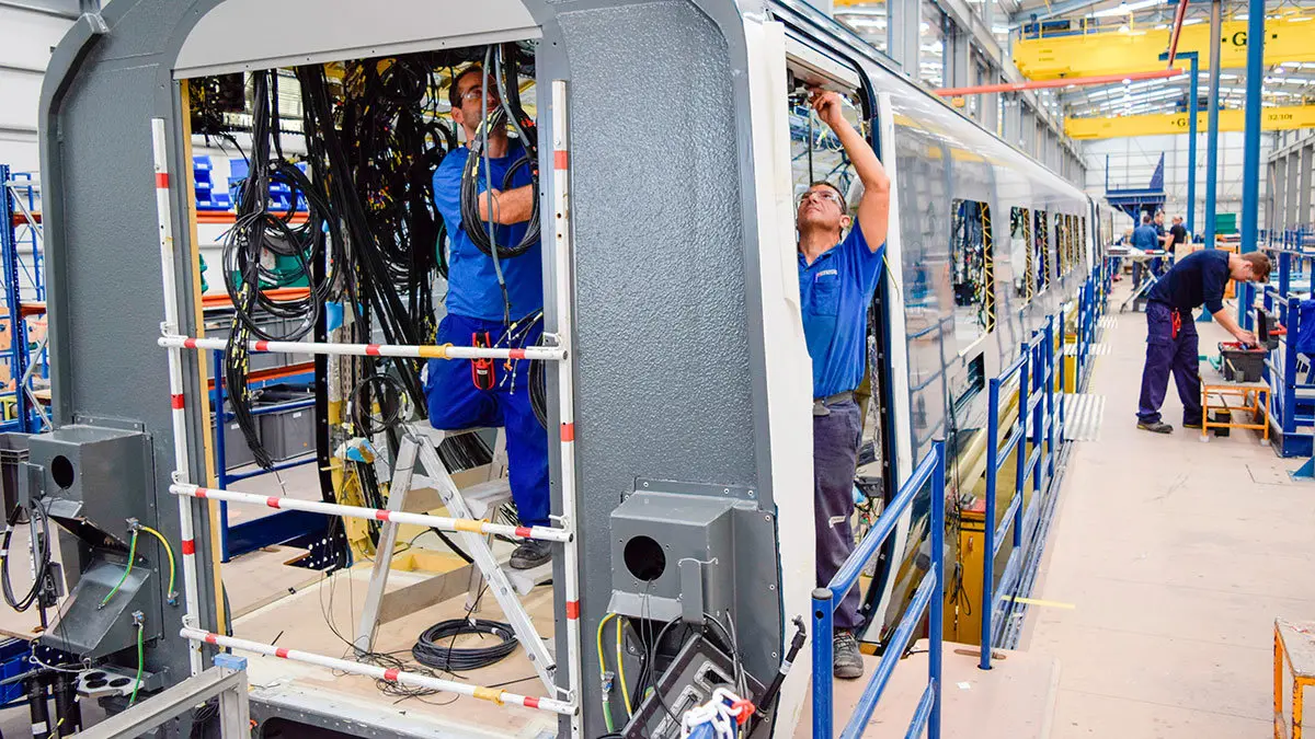 2-montaje-instalaci&oacute;n-el&eacute;ctrica