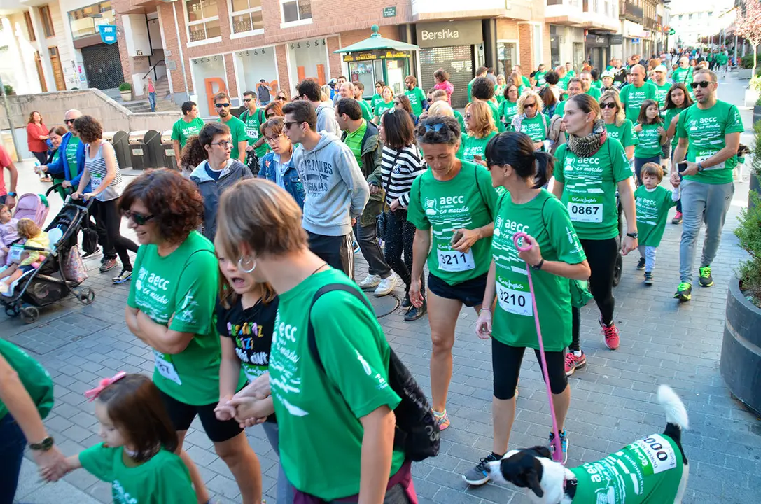 II Marcha contra el c&aacute;ncer 35