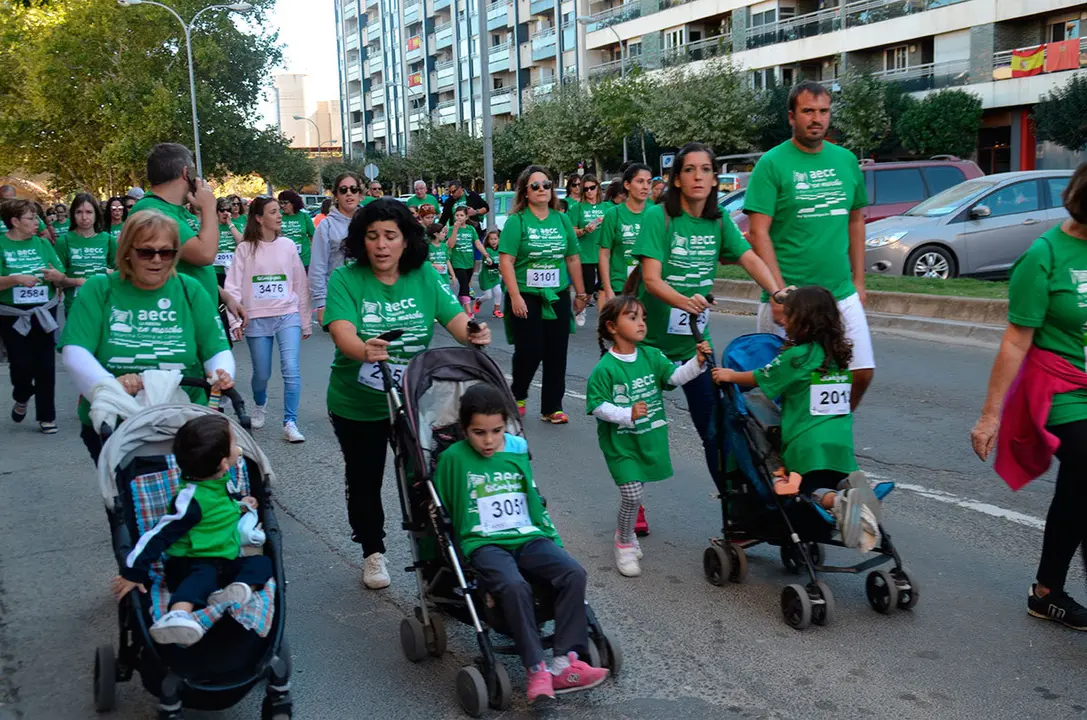 II Marcha contra el c&aacute;ncer 57