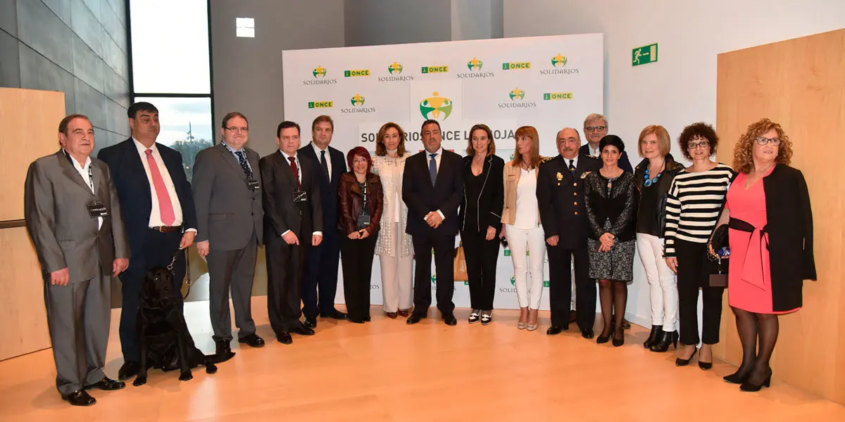 La directora del centro de Alzh&eacute;imer de Alfaro, reconocida por la ONCE