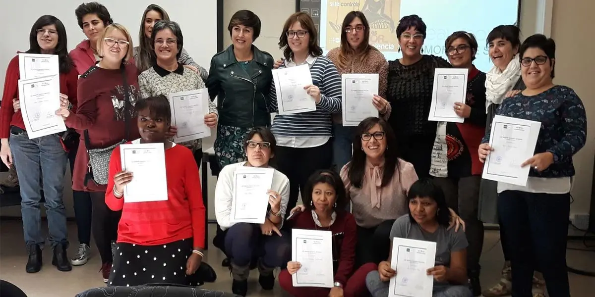 3 Las mujeres tenemos derechos 1207