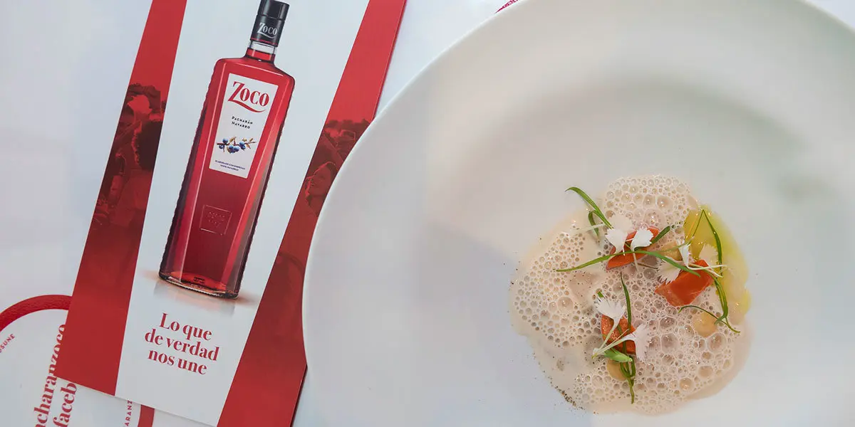 La nueva botella de Patxar&aacute;n y un plato que se puede disfrutar estos d&iacute;as