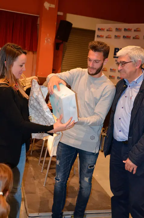 Presentaci&oacute;n del Villa de Cabanillas y Premio para Roberto Torres 7