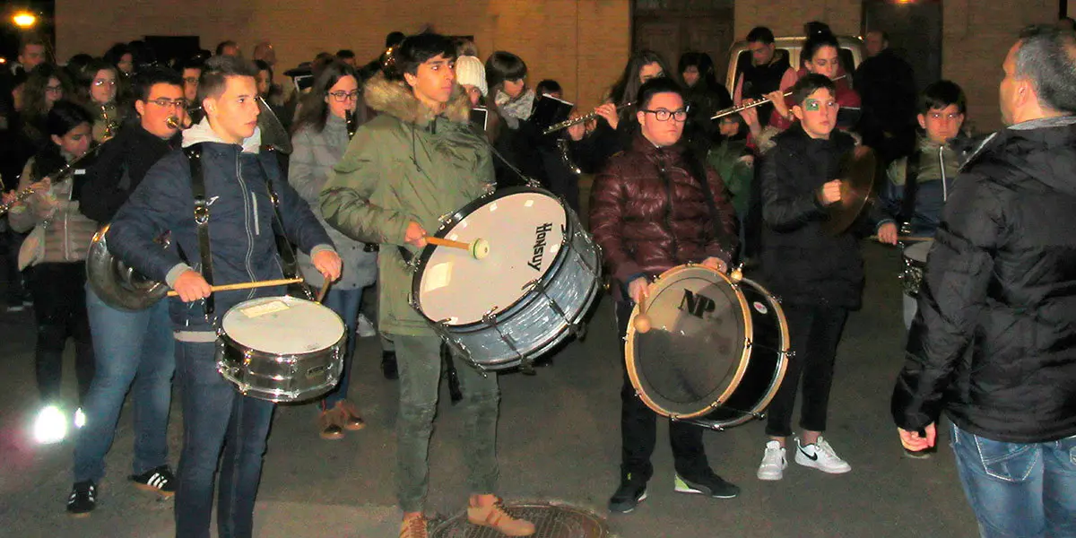 Murchante tuvo un pasacalles a cargo de la Banda de Cornetas y la Banda Chiqui