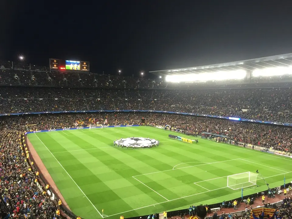 fc-barcelona-1314076_1280__1_