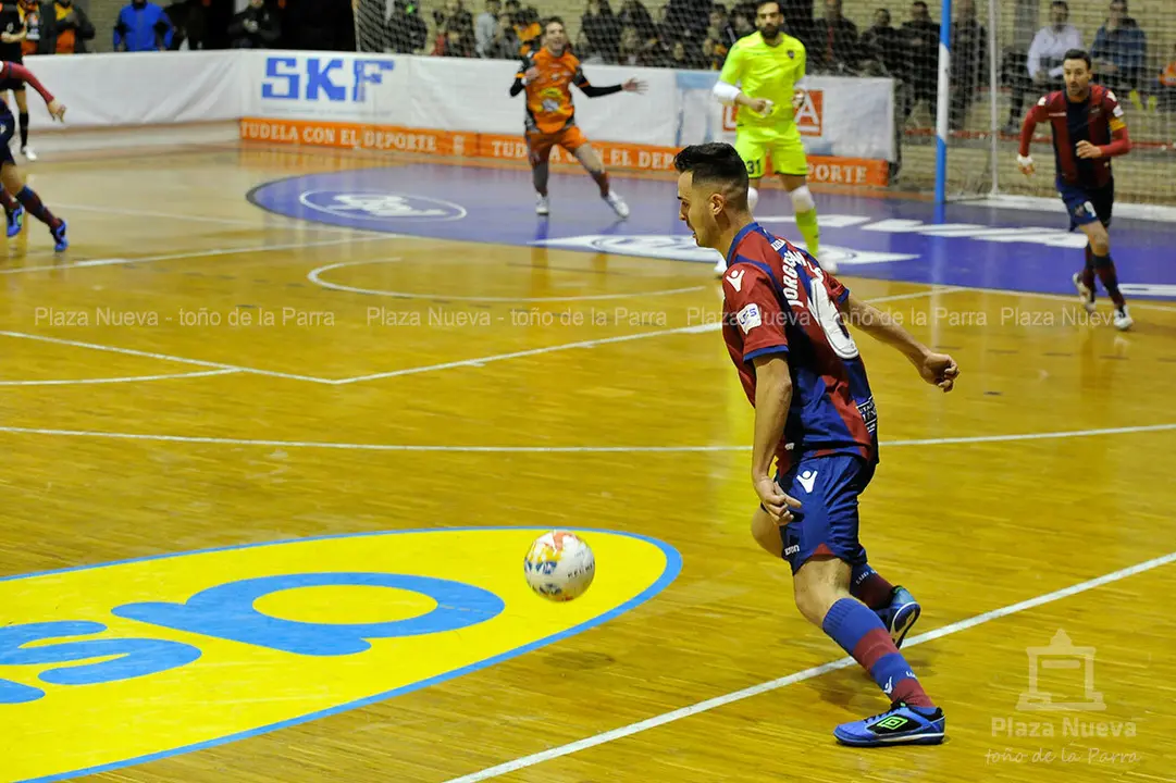 171222_LEVANTE_7555