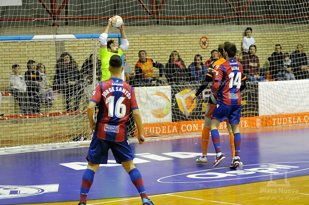 171222_LEVANTE_7933