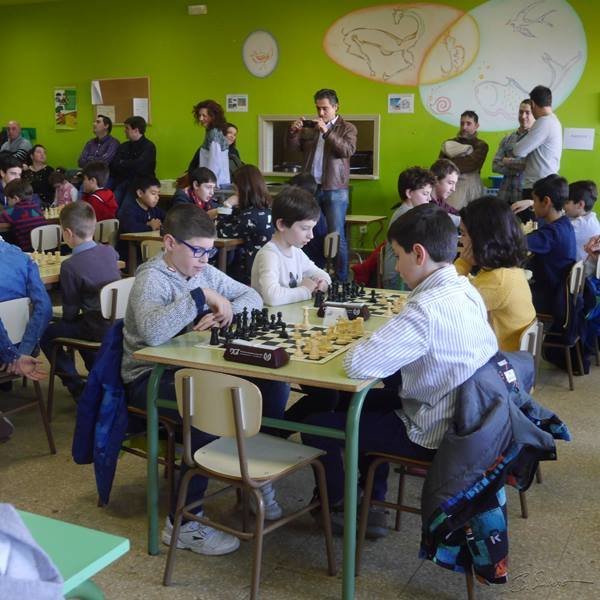 Torneo de ajedrez colegio Alfonso X el sabio de San Adrián