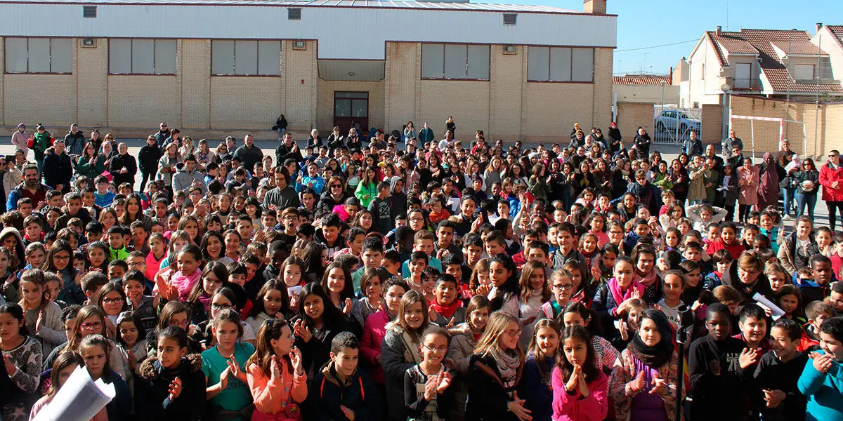 Bocadillo solidario y d&iacute;a de la Paz