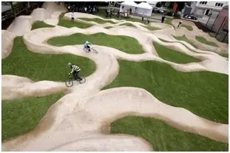 Circuito de 'pump track'