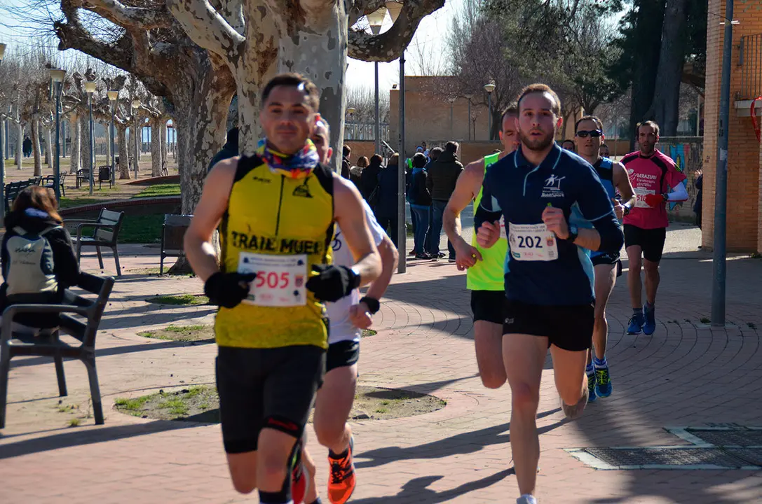 Media Marat&oacute;n Estela Navascu&eacute;s 8