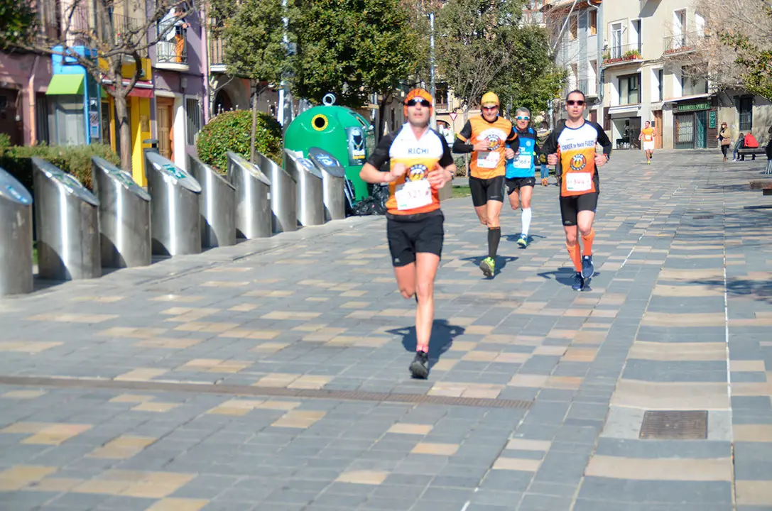 Media Marat&oacute;n Estela Navascu&eacute;s 16