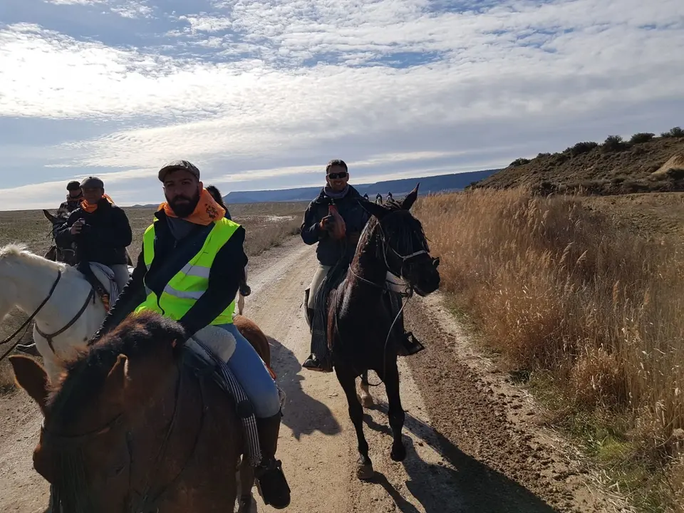Javierada desde Fusti&ntilde;ana, Fotograf&iacute;a de la asociaci&oacute;n de jinetes de Fusti&ntilde;ana 'Sombrero de paja' - 6