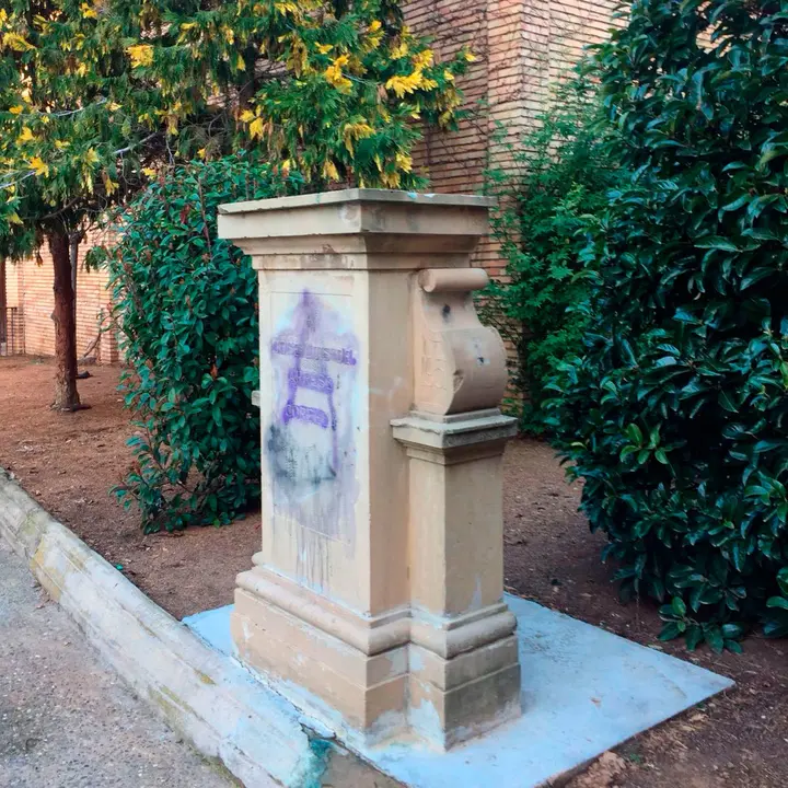 El busto de Arrese ya no est&aacute;