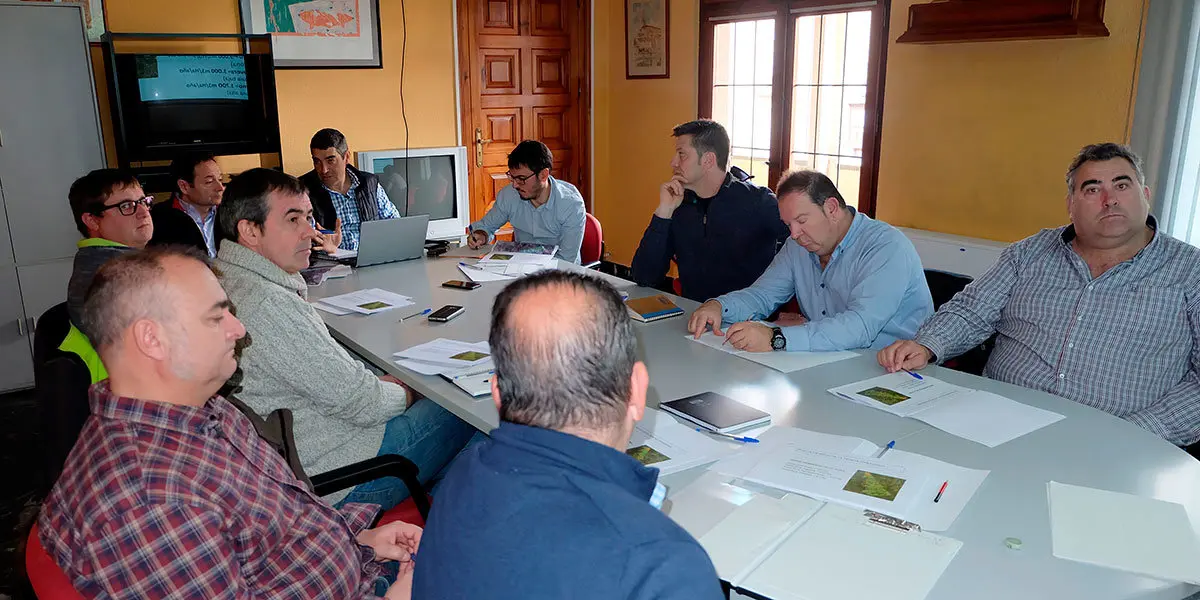Reuni&oacute;n de los regad&iacute;os