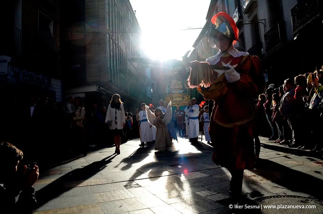 Procesi&oacute;n - 7