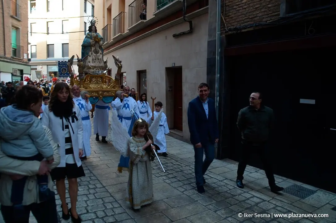 Procesi&oacute;n - 9